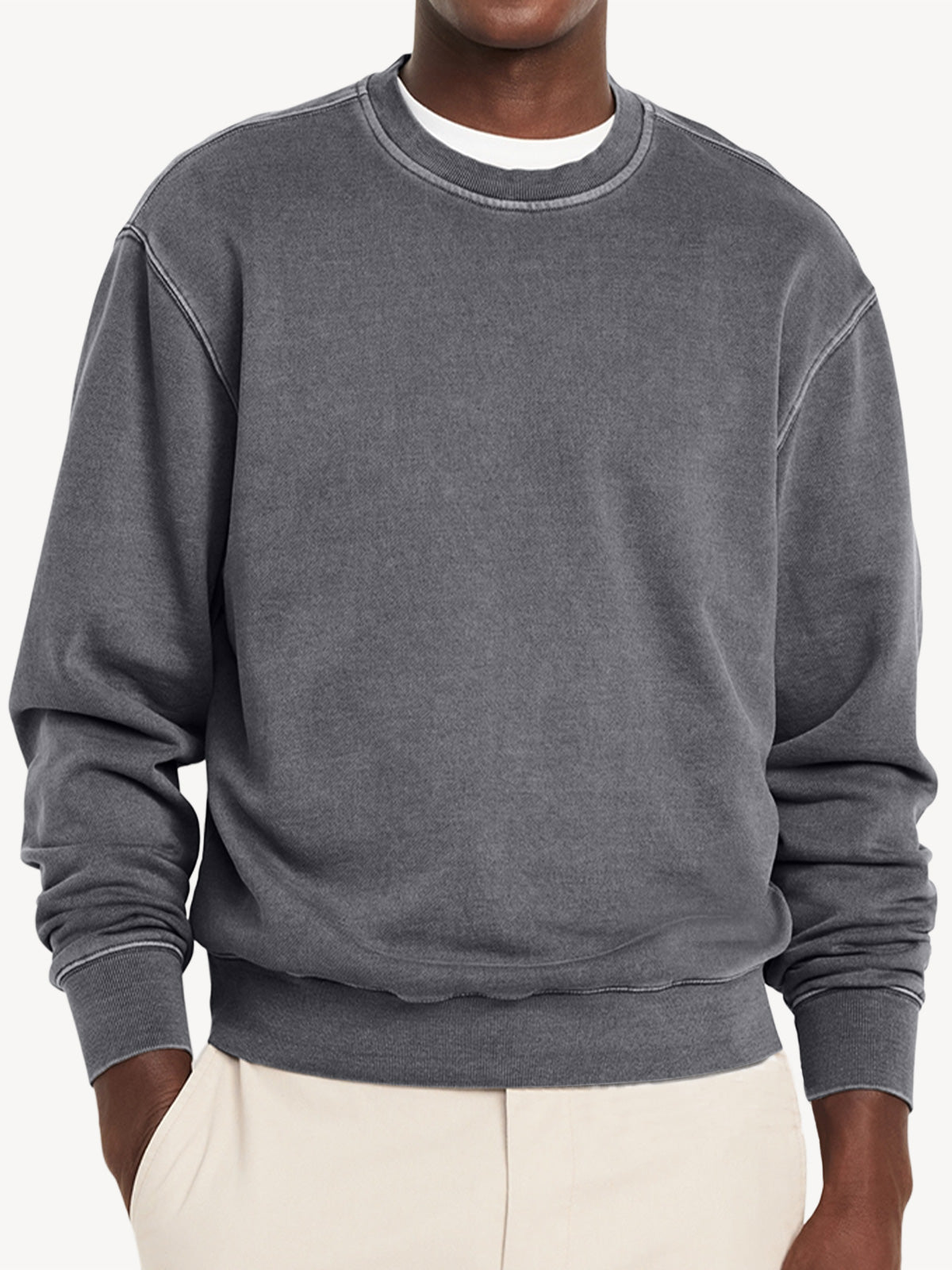 Men's Casual Round Neck Solid Color Comfortable Long-Sleeved Sweatshirt