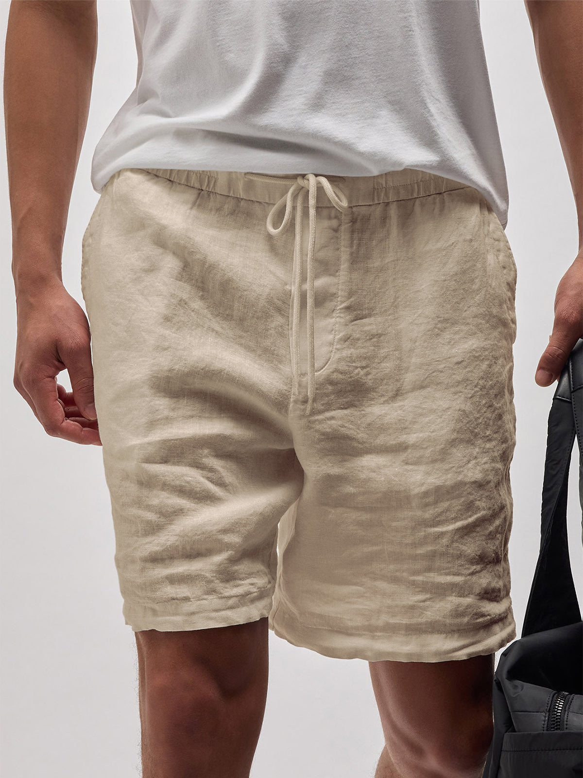 Men's Linen Comfort Lace-Up Elastic Waist Everyday Casual Shorts with Side Pockets