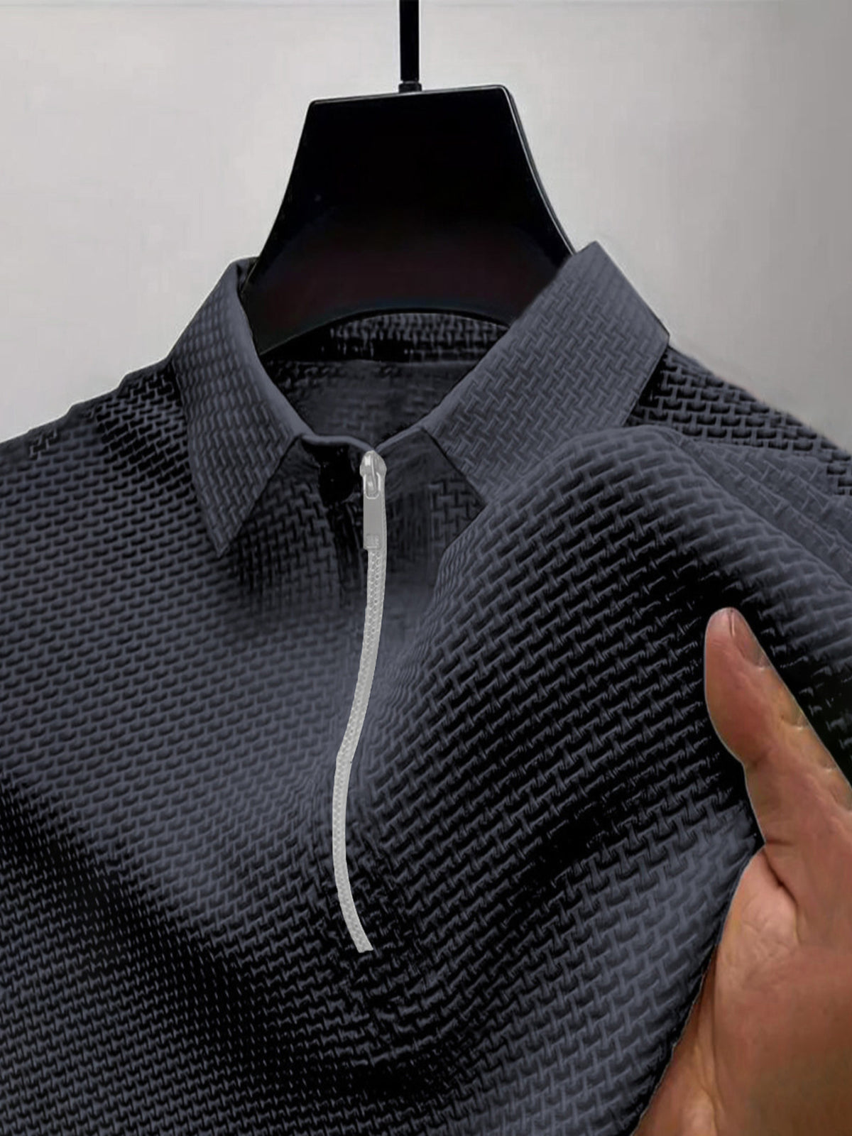 Men's Summer Ice Silk Breathable Fashion Casual Zipper Short-sleeved Polo