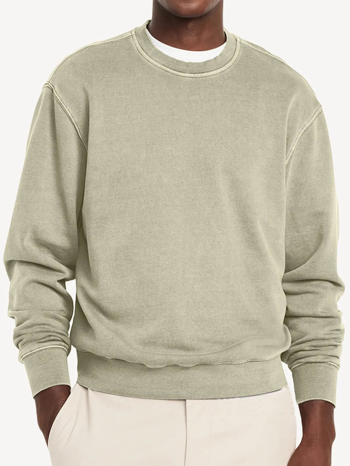 Men's Casual Round Neck Solid Color Comfortable Long-Sleeved Sweatshirt